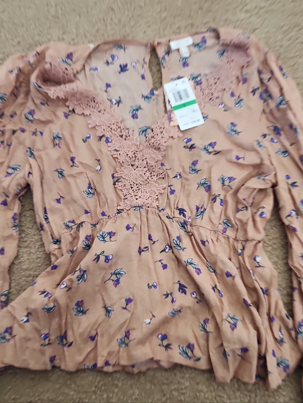 Women's Floral Lace-Trim Blouse - Blush Pink